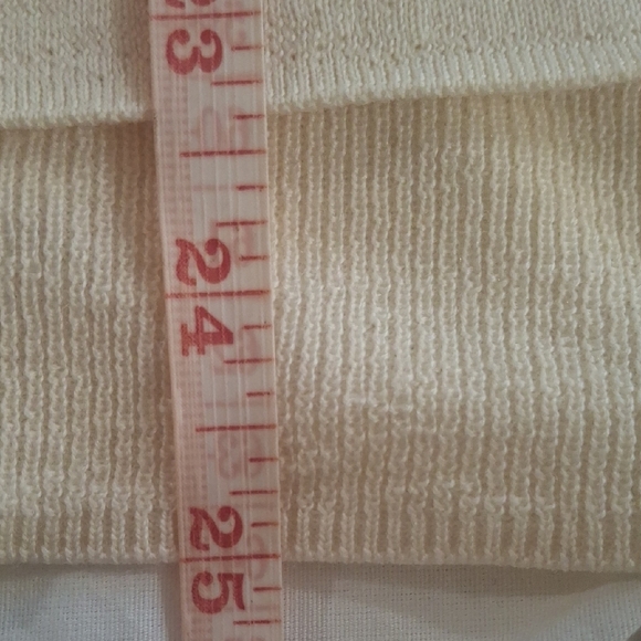 J. Crew Wome's Cream Knit Top Size XS - Picture 10 of 10